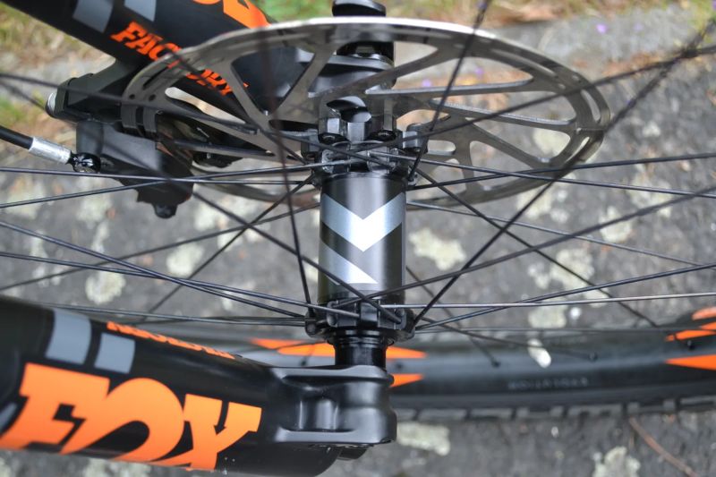 Cube Stereo 140 HPC TM 27.5 (L) Carbon Kashima