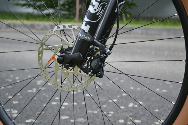 KTM Myroon Elite (S) 2024 Top Stav
