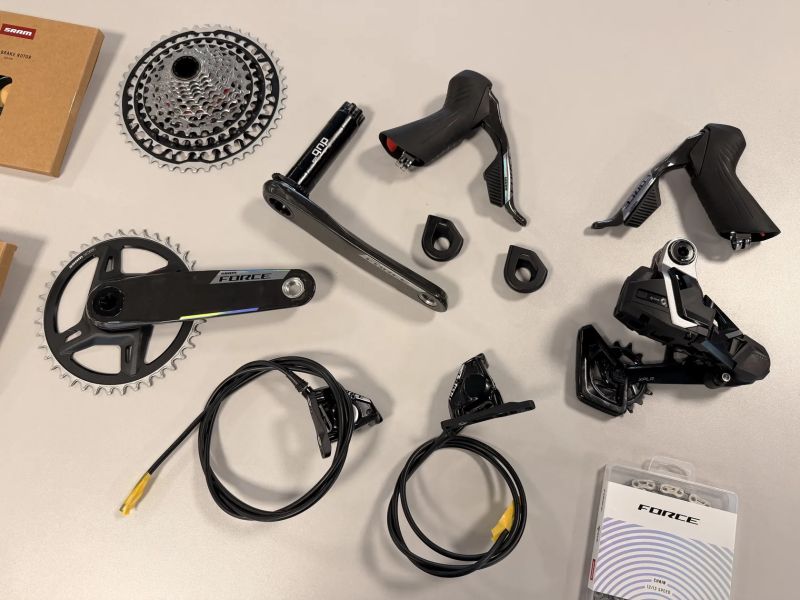 Sada Sram Force E1 XPLR 1x13