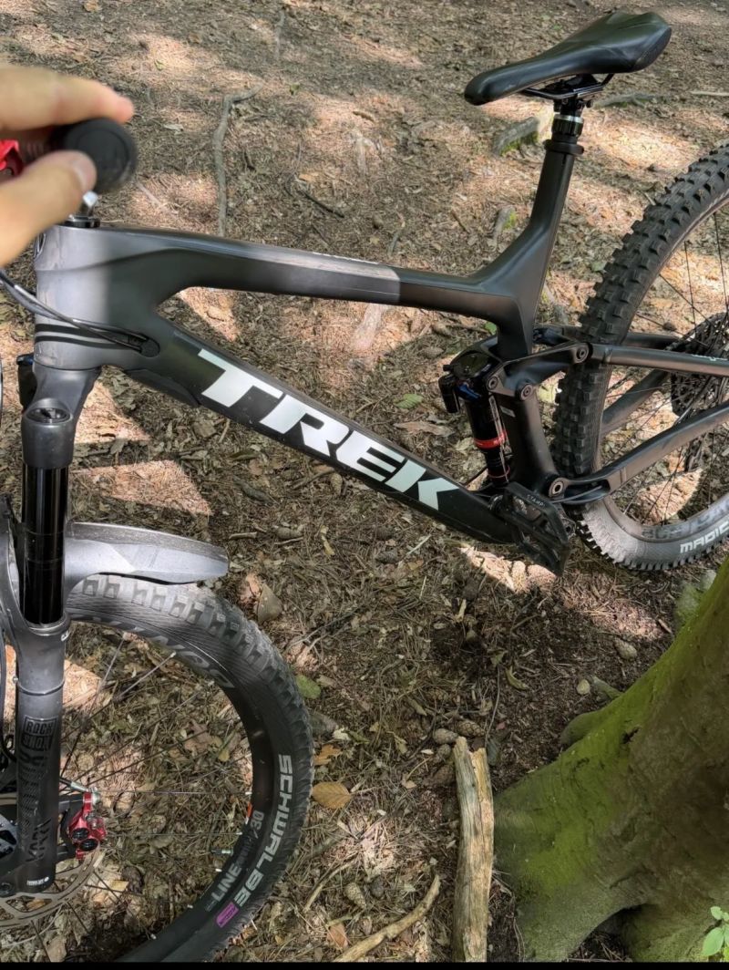 Trek slash 9.9