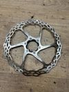 Brzdové kotouče Sram 140mm a Galfer 180mm