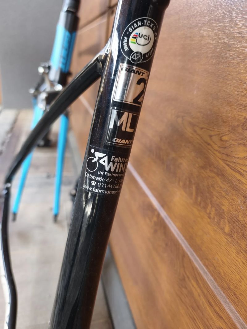 rámová sada GIANT silničního Defy 0 AluXX vel.M a TCX SLR 2 vel.ML