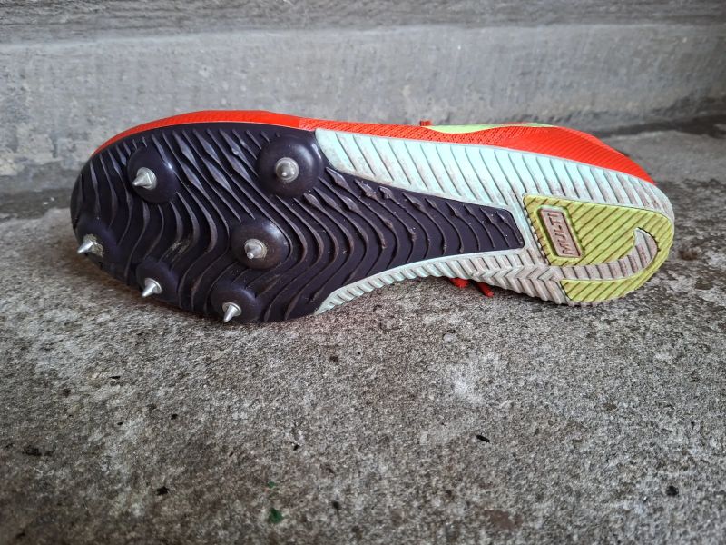 Běžecké tretry Nike Rival vel: 40 (25 cm)