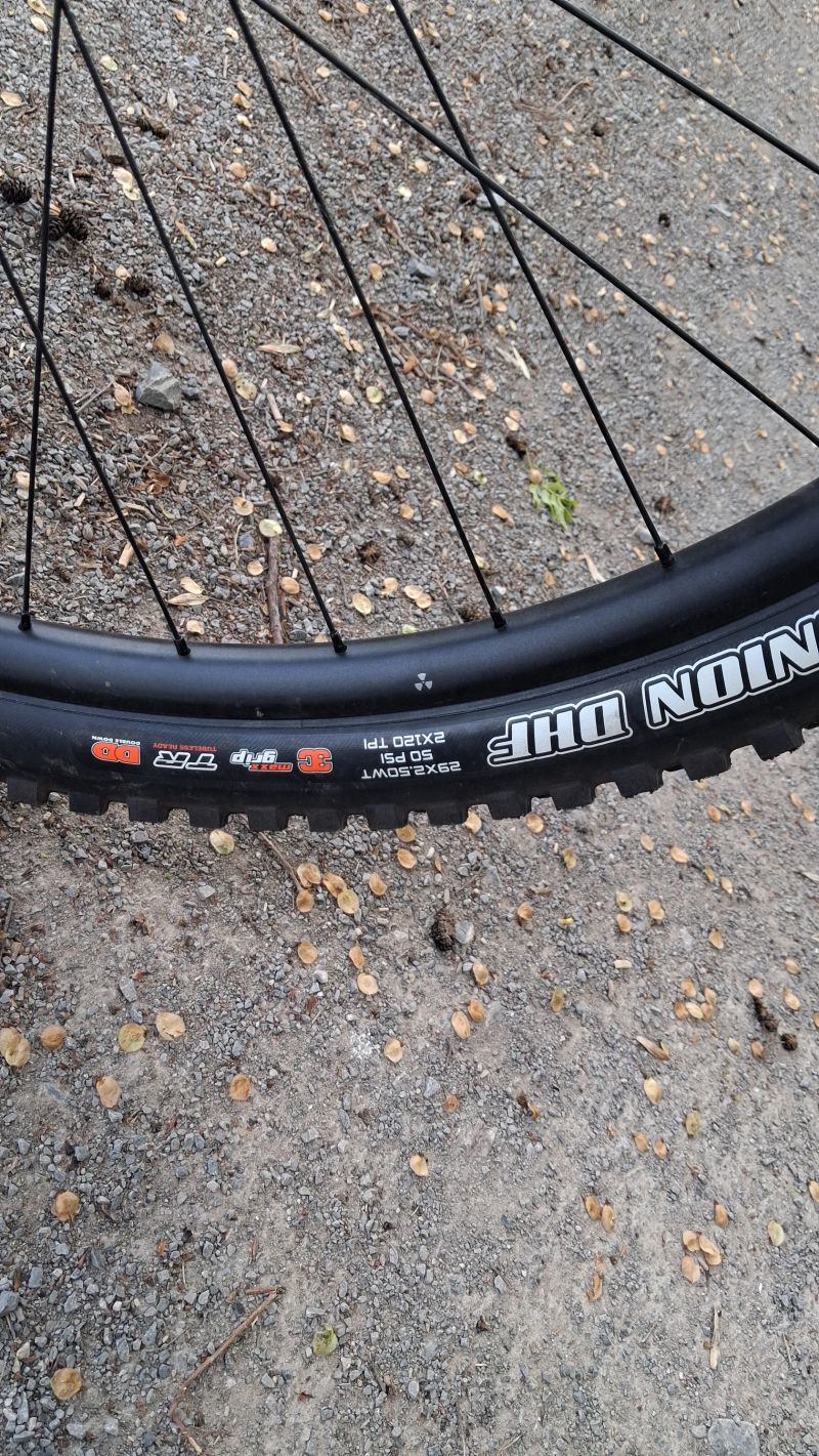 Nukeproof MEGA 297 Mullet, Lko (170/160) 2x Jeté, NOVINKA 2026