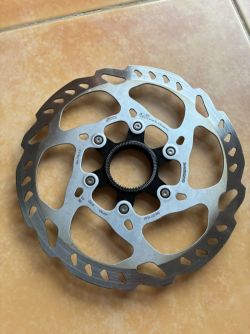 Shimano SLX SM-RT70 180 mm Center Lock Ice technologies