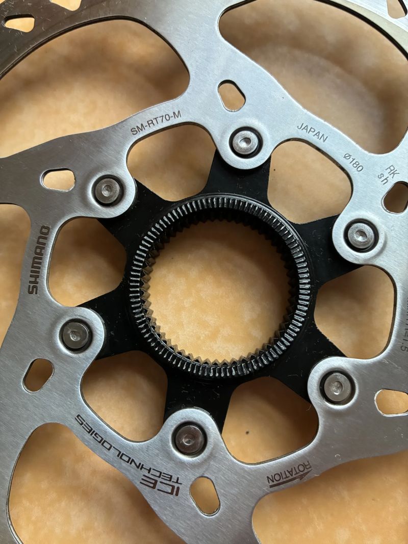 Shimano SLX SM-RT70 180 mm Center Lock Ice technologies