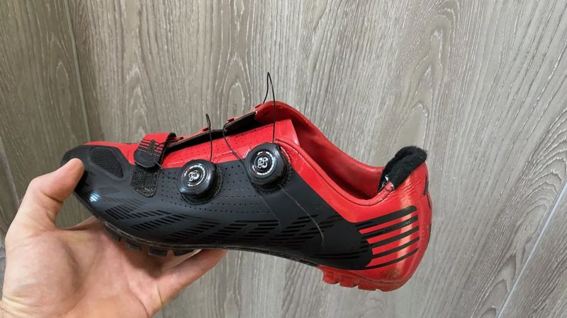 MTB Tretry Specialized S-Works XC black/red team - EU45