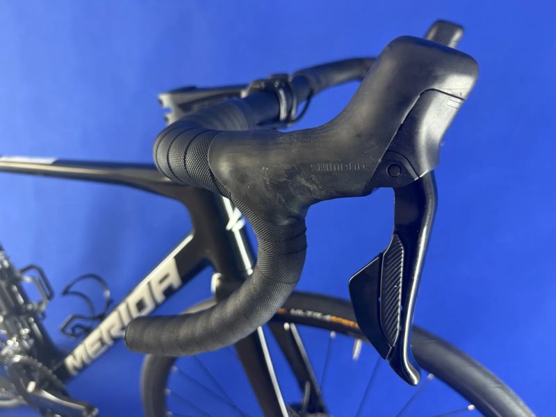 Merida Scultura 6000 Di2 elektrické řaz. 2x12 - kolo číslo 15. vel. M (54cm) pro postavy 175 - 182cm