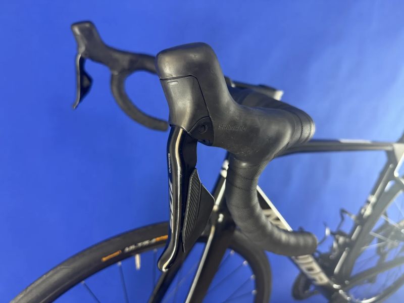 Merida Scultura 6000 Di2 elektrické řaz. 2x12 - kolo číslo 15. vel. M (54cm) pro postavy 175 - 182cm