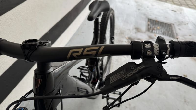 Trek Fuel EXe 9.8 GX AXS