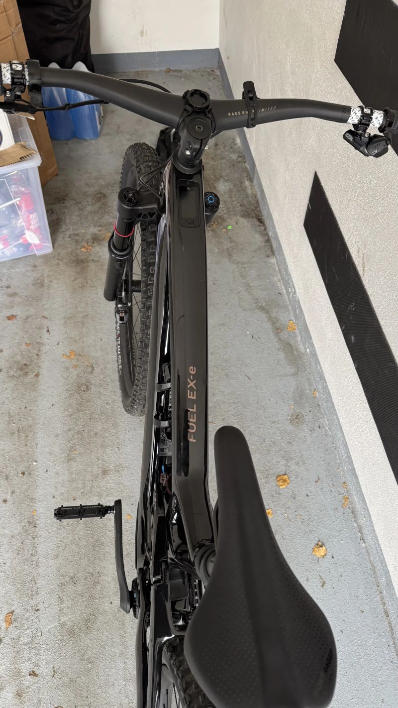Trek Fuel EXe 9.8 GX AXS