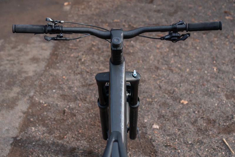 Thomus Oberrider Carbon