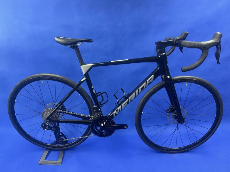 Merida Scultura 6000 Di2 elektrické řaz. 2x12 - kolo číslo 60. vel. M (54cm) pro postavy 175 - 182cm
