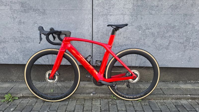 Trek Madone SL6 vel. 54