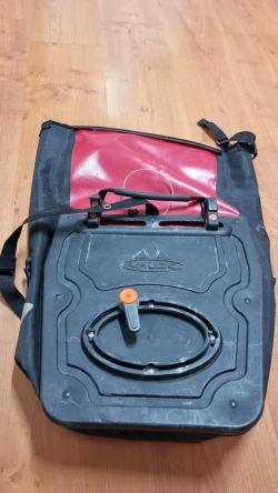 2x VAUDE Aqua Back Plus + Sportarsenal