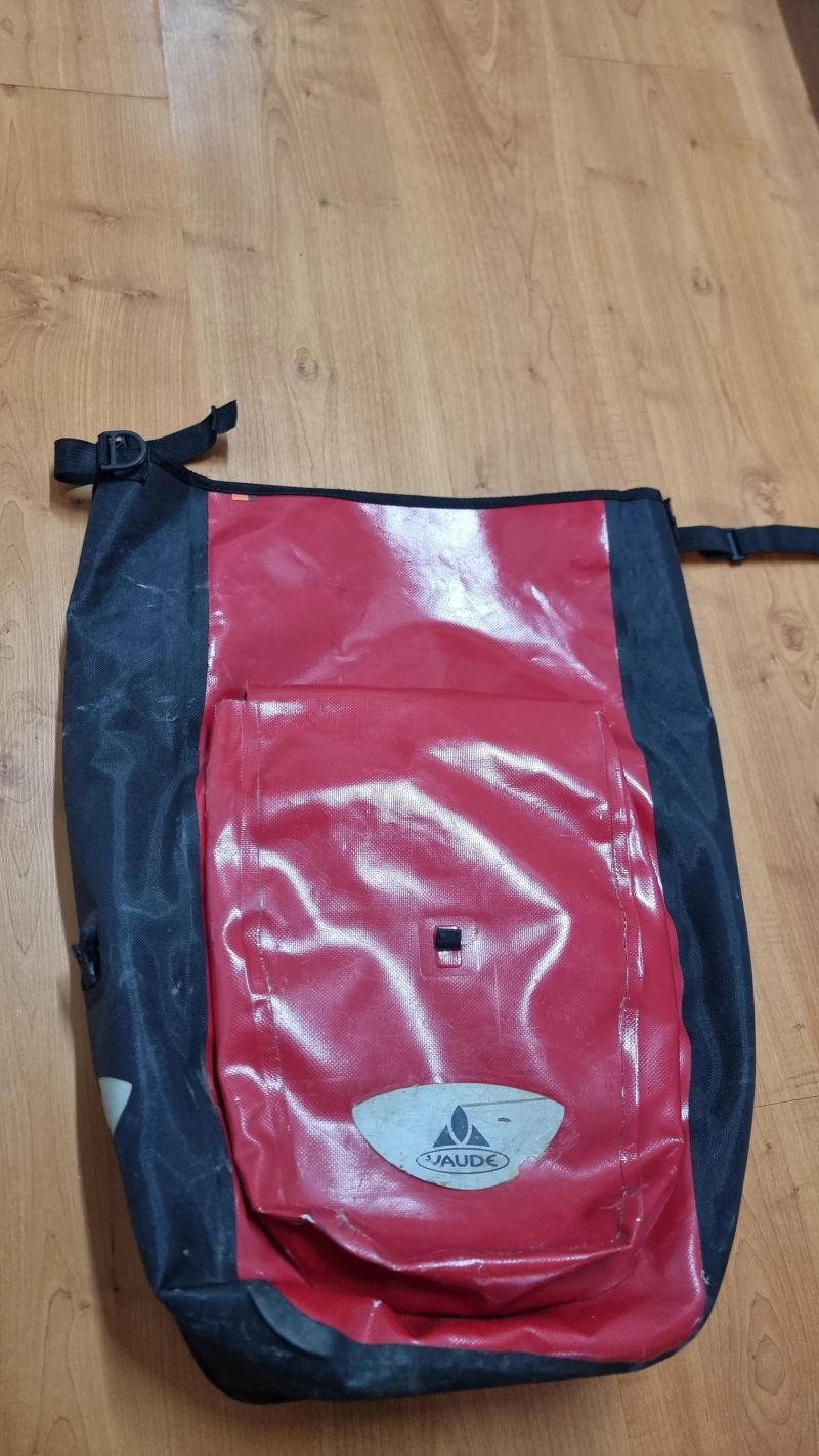 2x VAUDE Aqua Back Plus + Sportarsenal
