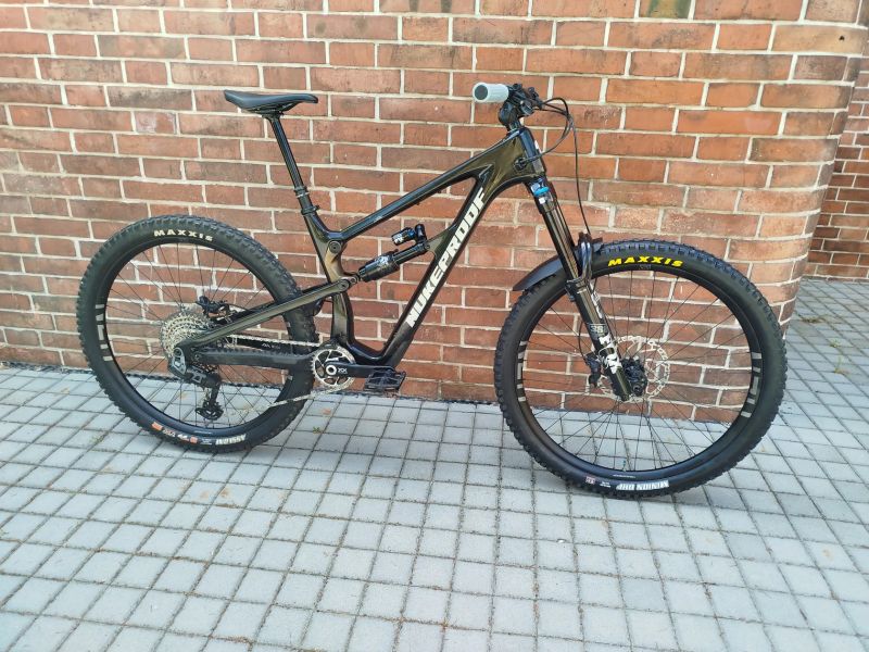 Nukeproof Mega 290 Carbon