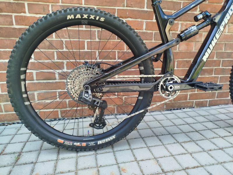 Nukeproof Mega 290 Carbon