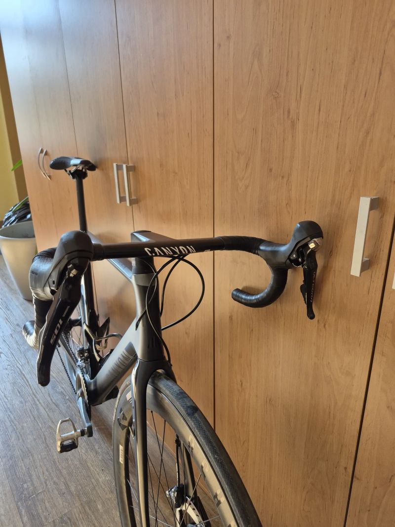 Canyon Aeroad CF SL Disk 8