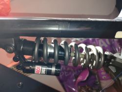 Rock Shox Vivid R2C 222x70mm