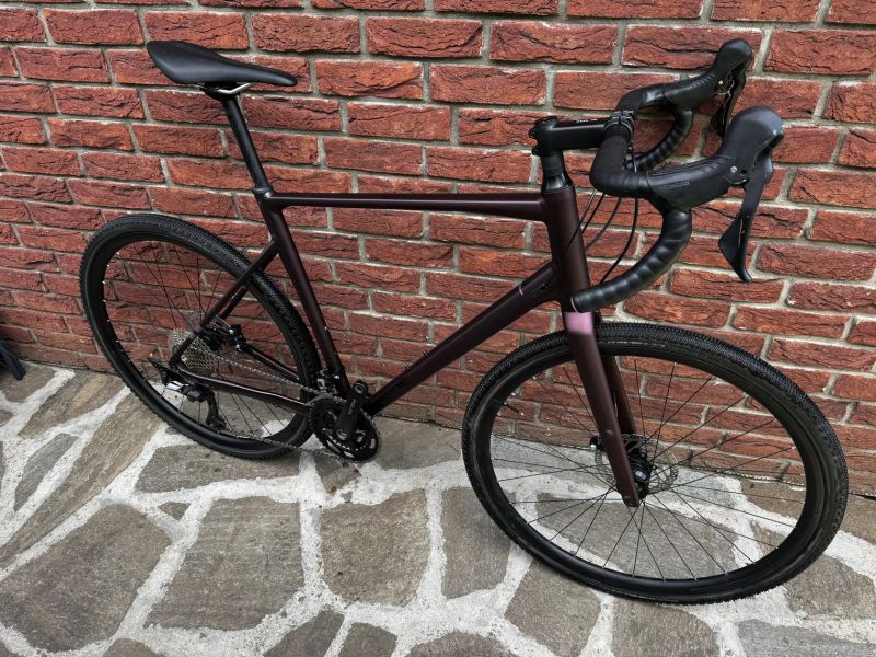 Gravel kolo CUBE NUROAD RACE velikost XL od 186cm pouze odzkoušeno Shimano GRX 2x12speed