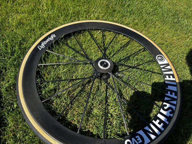 LIGHTWEIGHT Meilenstein DISC zapletená kola ořech XDR nové galusky