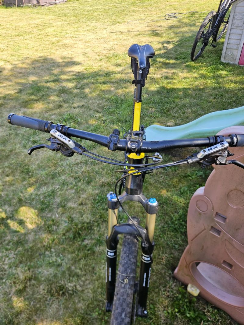 Canyon Nerve AL 8.9