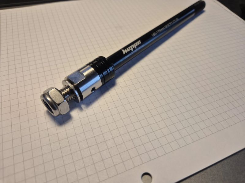 Pevná osa na kolo M12x1 – adaptér pro vozík Thule Chariot