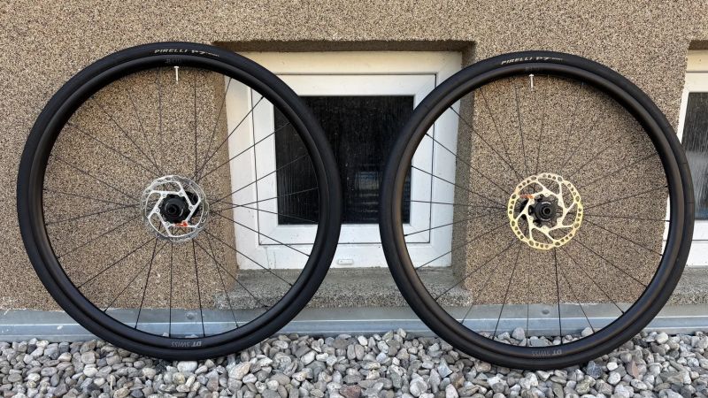 ZAPLETENA KOLA silnicni set (Dt swiss)