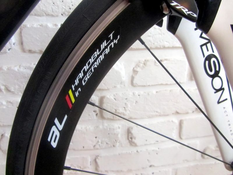 ISAAC MESON na Shimano ULTEGRA, 58cm. PC 130.000 Kč