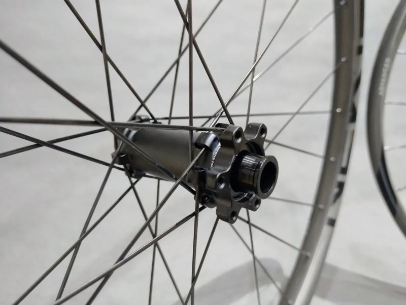 Newmen Advanced SL X.A.30 (XC / Trail) - 1350g 