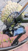 BMC Roadmachine na elektrické 105 Di2 2x12