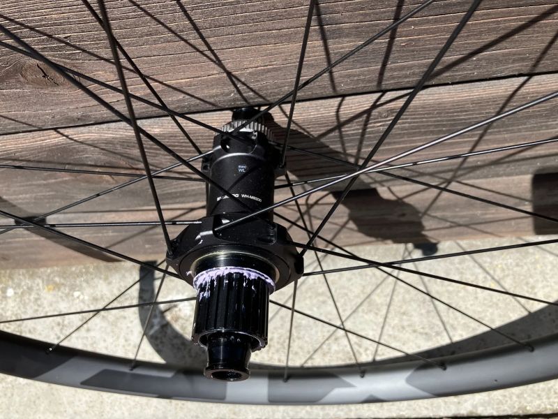 Nová Shimano XTR WH-M9200 microspline 12 speed - nejlehčí kola na trhu
