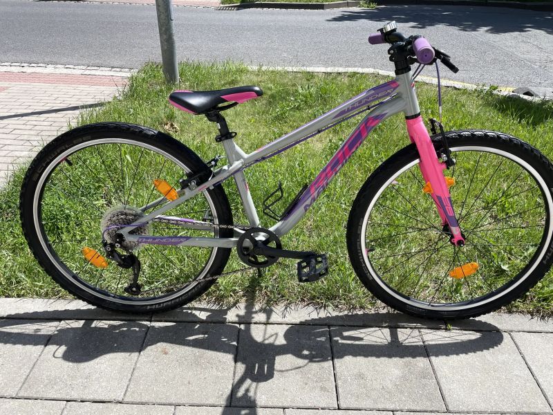 26" lehké dívčí kolo Rock Machine Thunder jak nové rám XS 14"