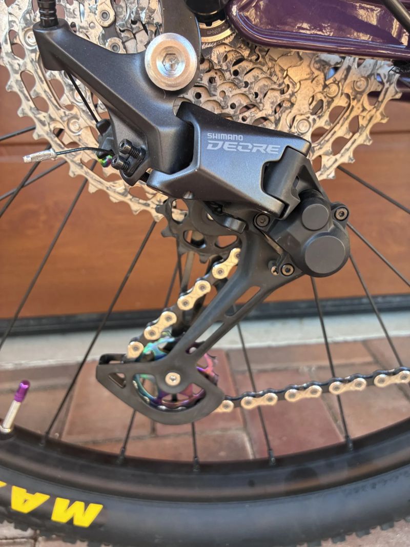 Kona Mahuna
