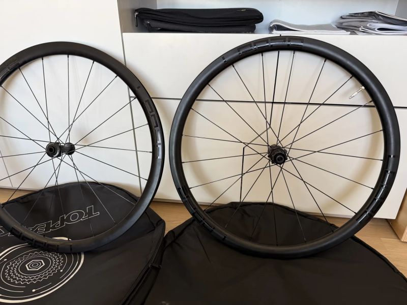 karbonové kola CC 35 Disc EVO WASO