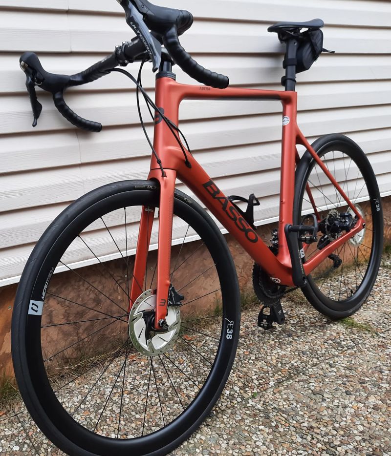 BASSO ASTRA DISC, SAMOA RED, SHIMANO ULTEGRA 8020, MICROTECH RE38, 2022