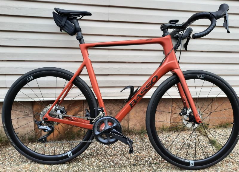 BASSO ASTRA DISC, SAMOA RED, SHIMANO ULTEGRA 8020, MICROTECH RE38, 2022