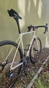 Canyon Endurace CF SL 8 (vel. M 178-184 cm)