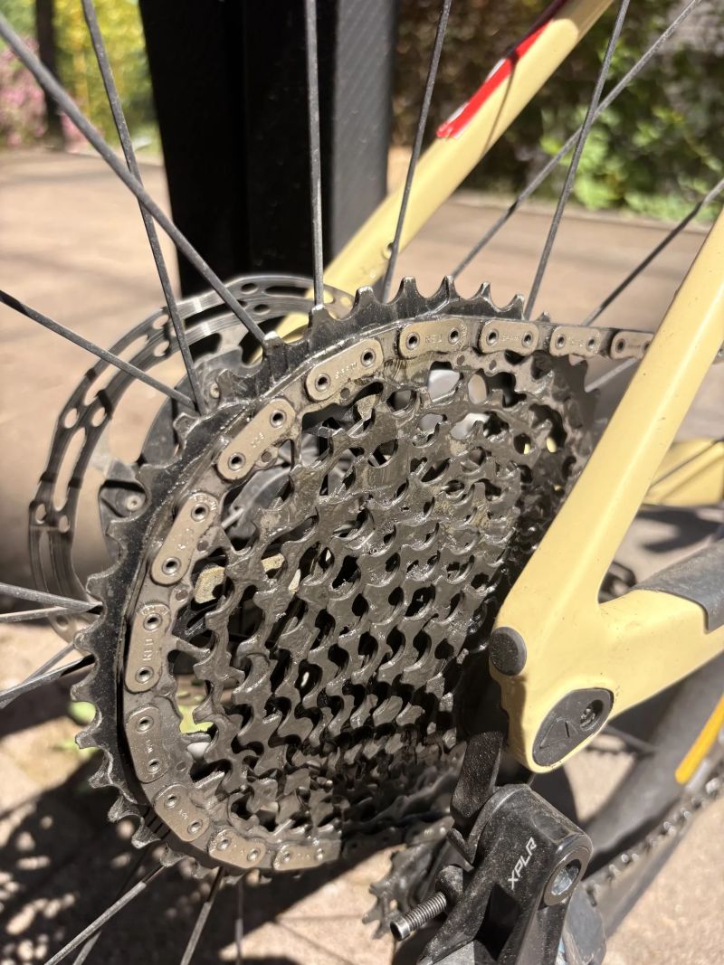 Canyon Grail CF SLX