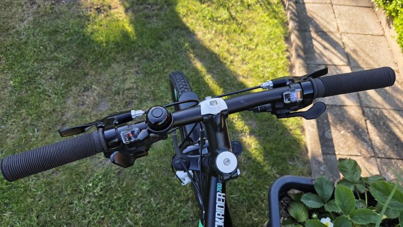 Dětské kolo 24" Rockrider 700 Decathlon jako NOVÉ nevyužité.