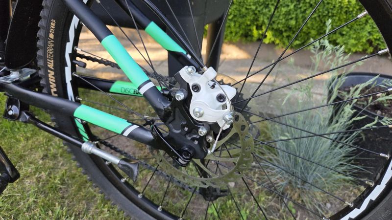 Dětské kolo 24" Rockrider 700 Decathlon jako NOVÉ nevyužité.