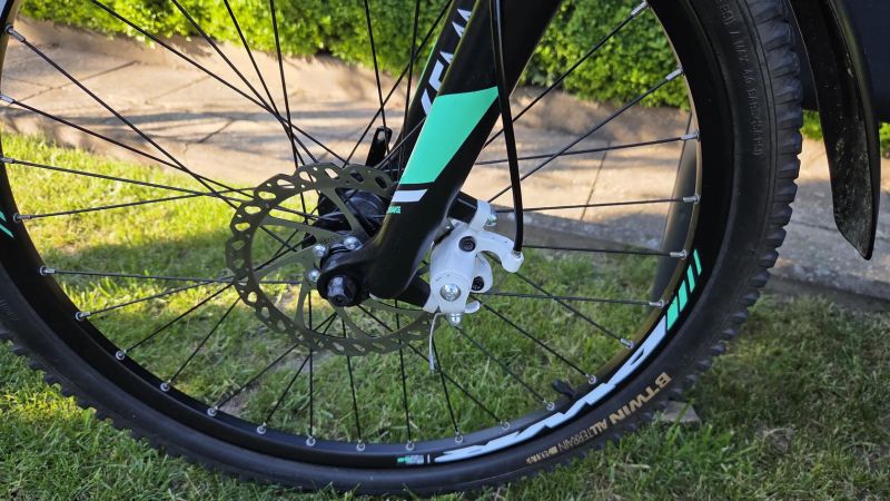Dětské kolo 24" Rockrider 700 Decathlon jako NOVÉ nevyužité.