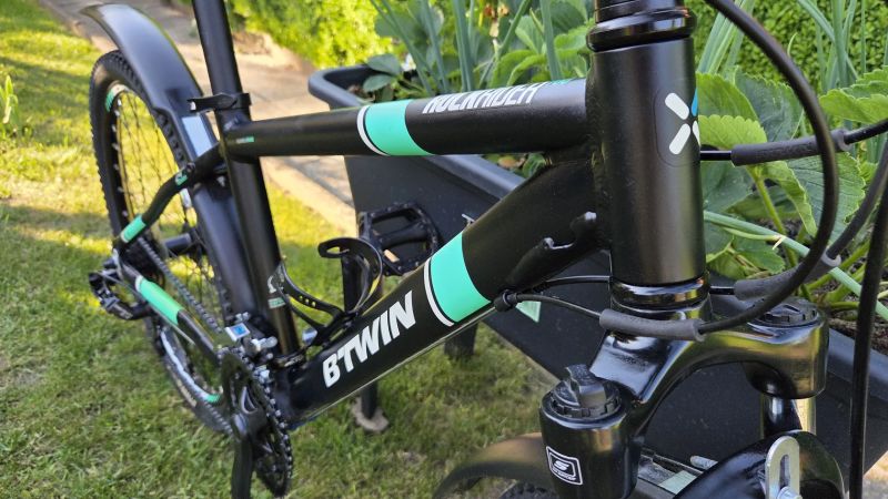 Dětské kolo 24" Rockrider 700 Decathlon jako NOVÉ nevyužité.