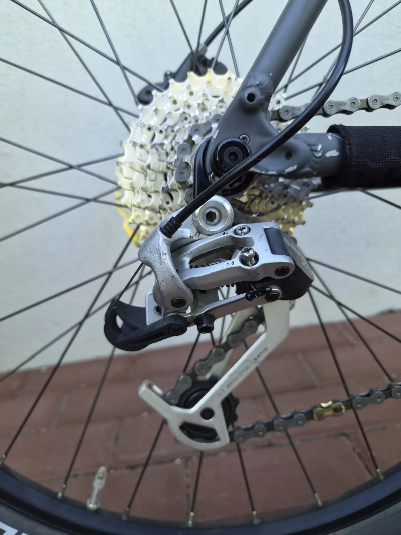 Horské kolo Superior XC 870, hydraulika Shimano, vzduch RST, vel. L (19")