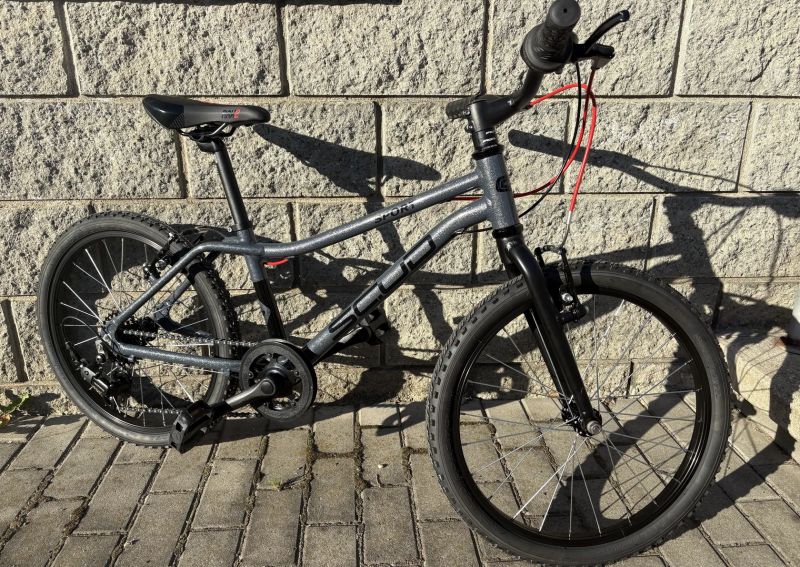 SCUD 20'' GRIPSHIFT 1x7 V-brake - šedá - nové