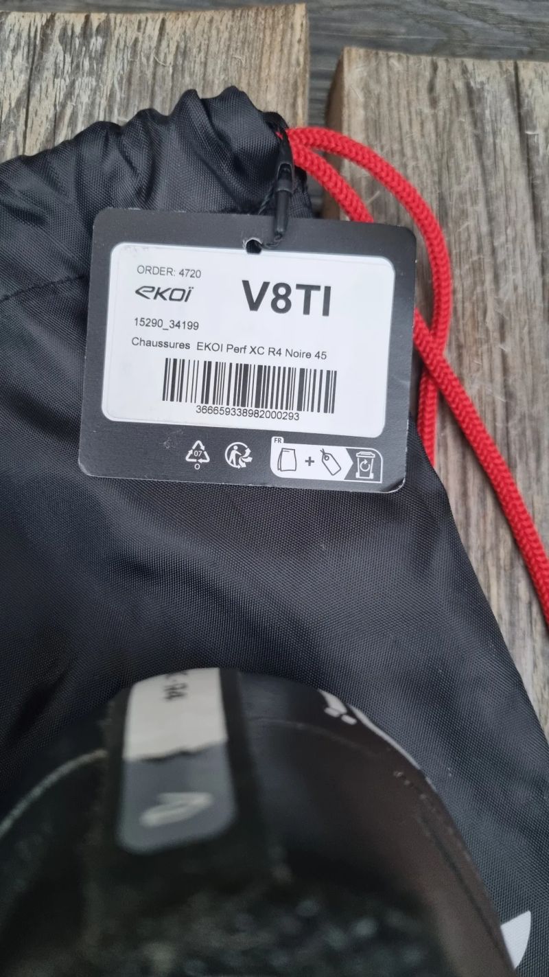 MTB tretry EKOI Perf XC R4 černé