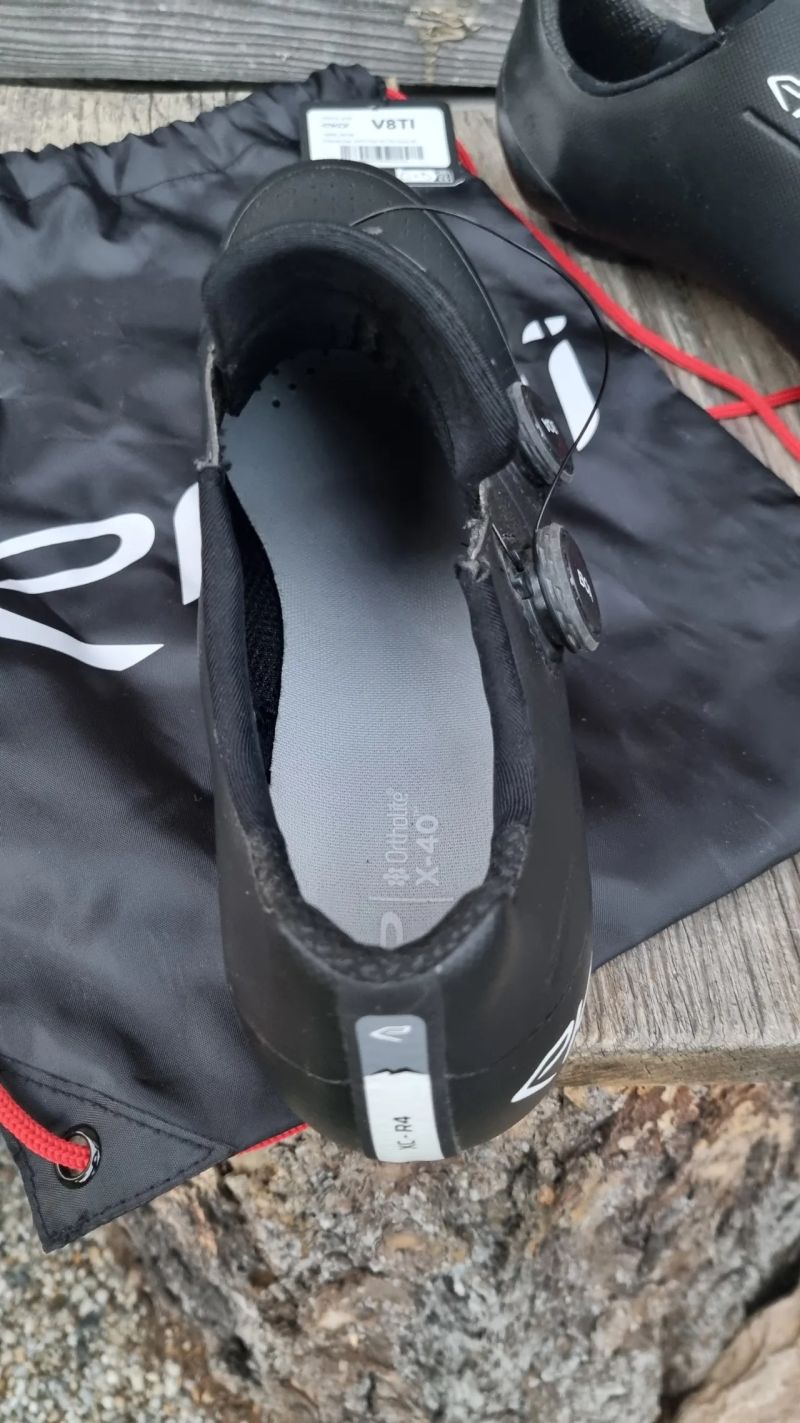 MTB tretry EKOI Perf XC R4 černé