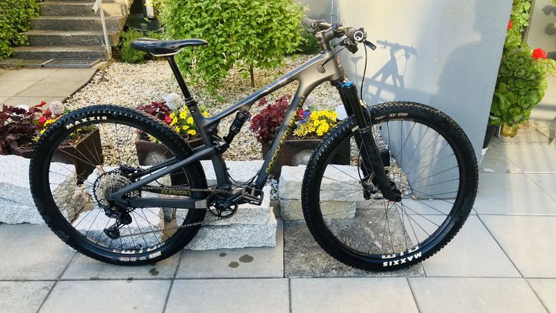 Rocky Mountain Element