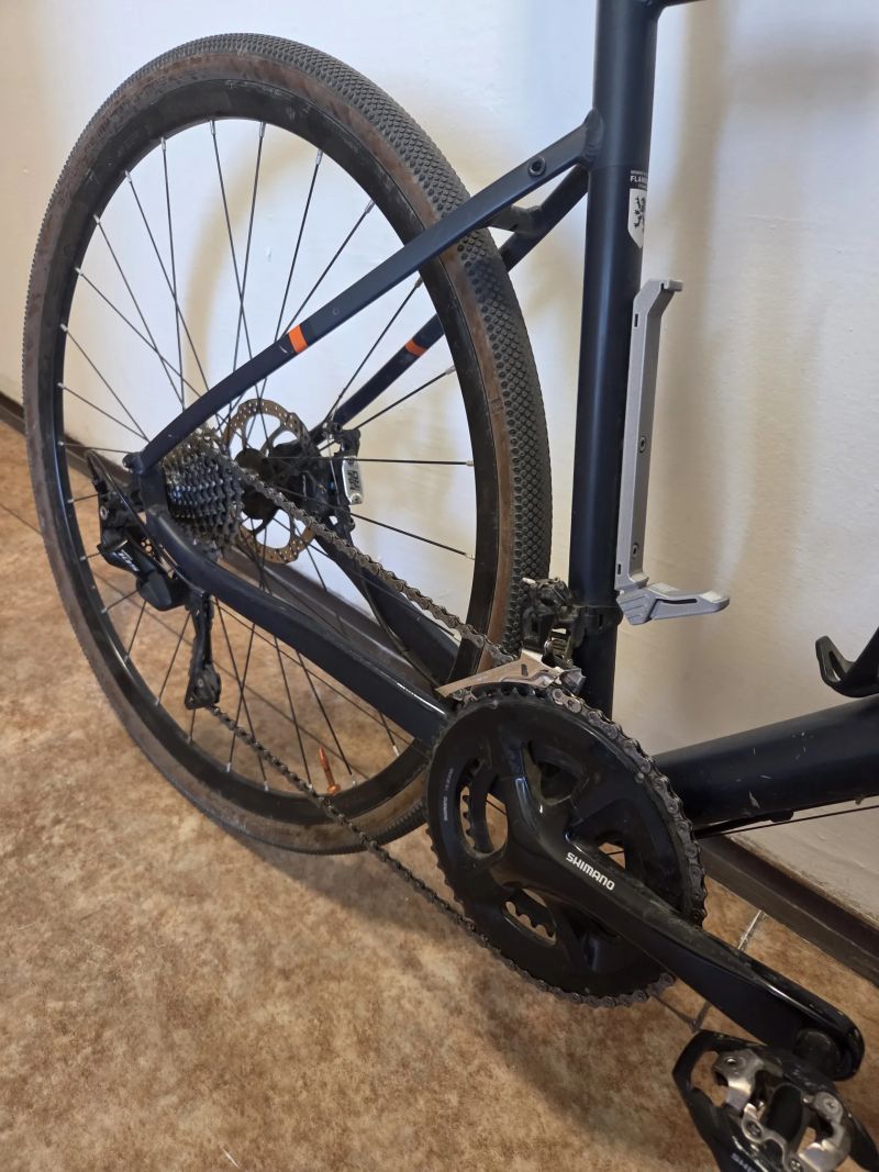Gravel/ pohodlnější silnička Triban RC520